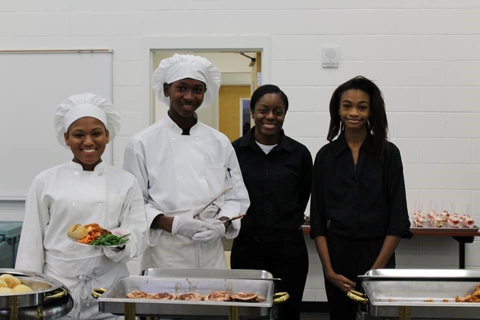 AAs Culinary Students 091615 2